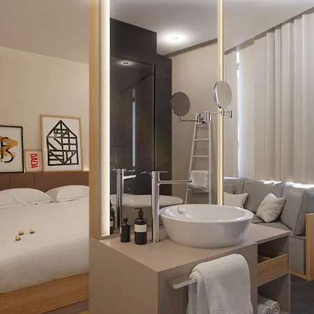 Maison No - Et Rooftop 4*