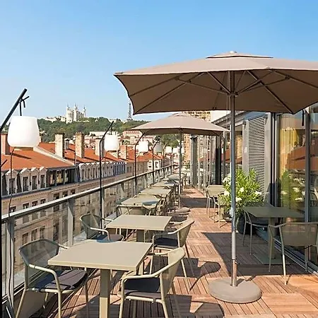 Maison No - Et Rooftop Отель