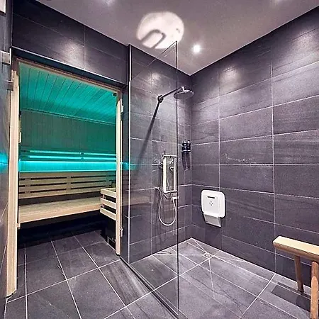 Отель Maison No - Et Rooftop 4*
