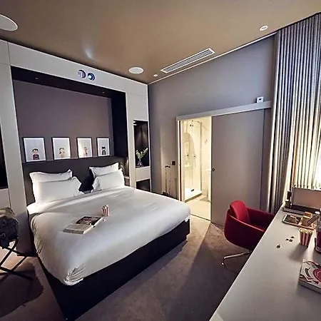 Maison No - Et Rooftop Отель Лион