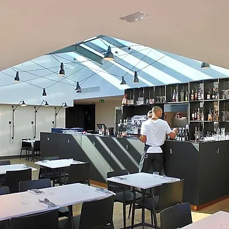 Отель Maison No - Et Rooftop Лион