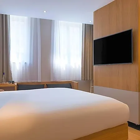 Maison No - Et Rooftop Отель Лион