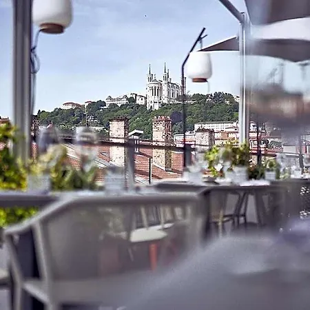 Maison No - Et Rooftop Отель