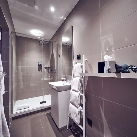 Maison No - Et Rooftop 4*