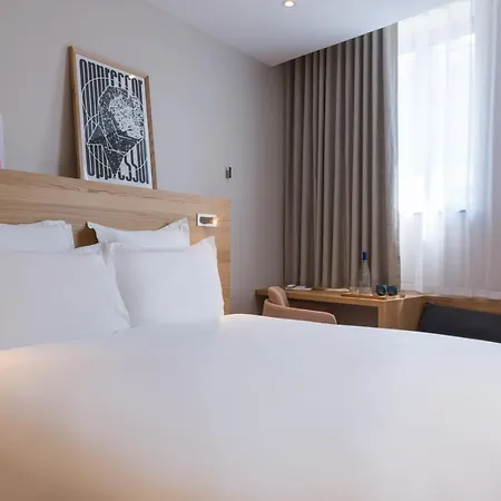 Maison No - Et Rooftop Hotel Lione