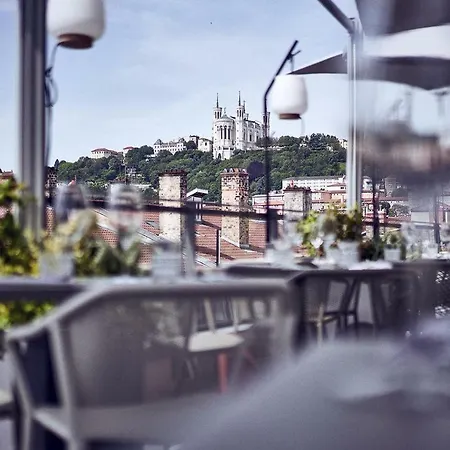 Maison No - Et Rooftop Szálloda 4*