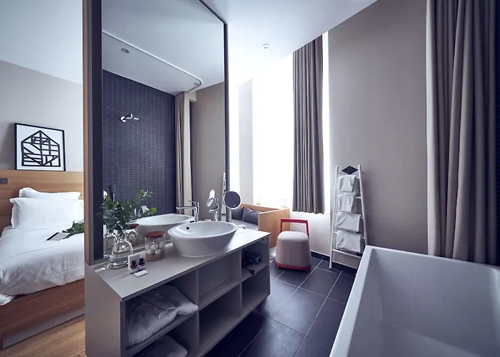 Maison No - Et Rooftop 4*