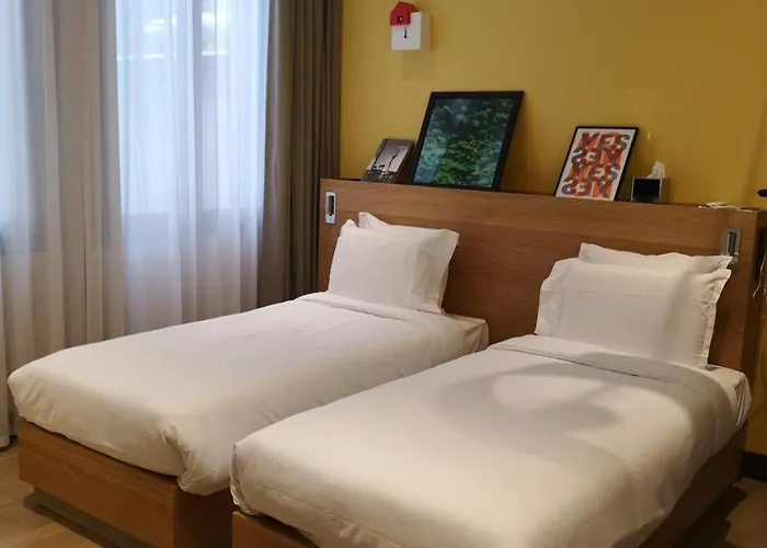 Maison No - Et Rooftop Hotel Lione