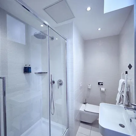 Maison No - Et Rooftop 4*